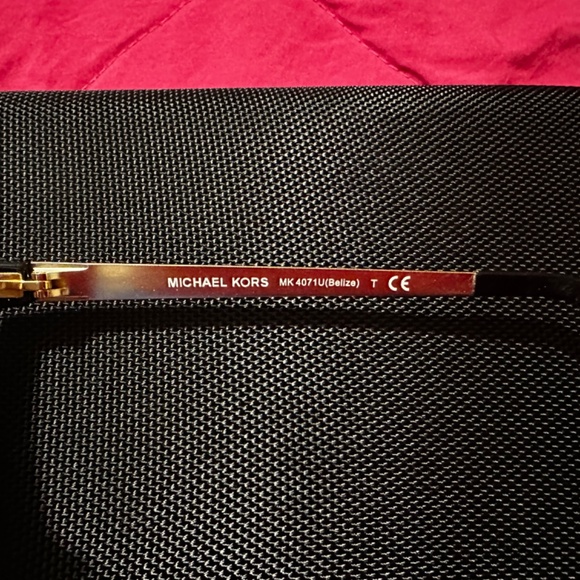 Micheal kors glasses frame - Picture 3 of 6